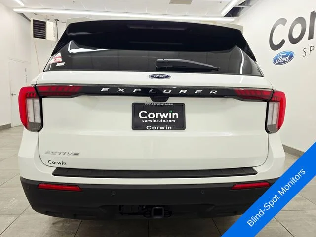 New 2026 Star White Metallic Tri-Coat Ford Active image 4