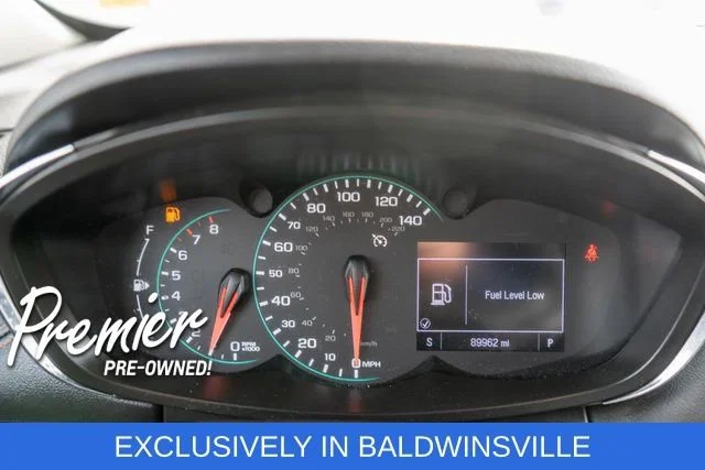 Used 2020 SUMMIT WHITE Chevrolet LT image 20