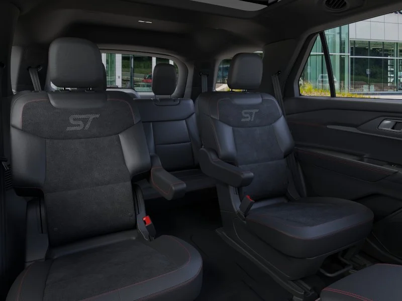 2026 Ford Explorer ST - Photo 11