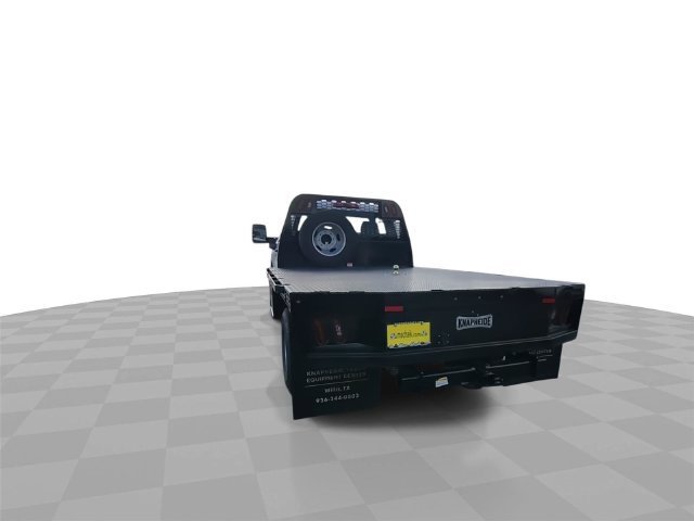 2025 Chevrolet Silverado 3500 HD Chassis Cab photo 7 of 58