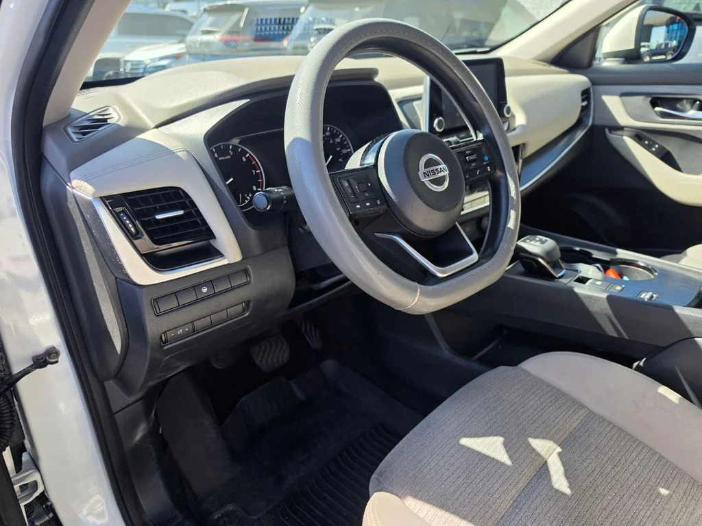 Certified Used 2021 White Nissan SV image 16