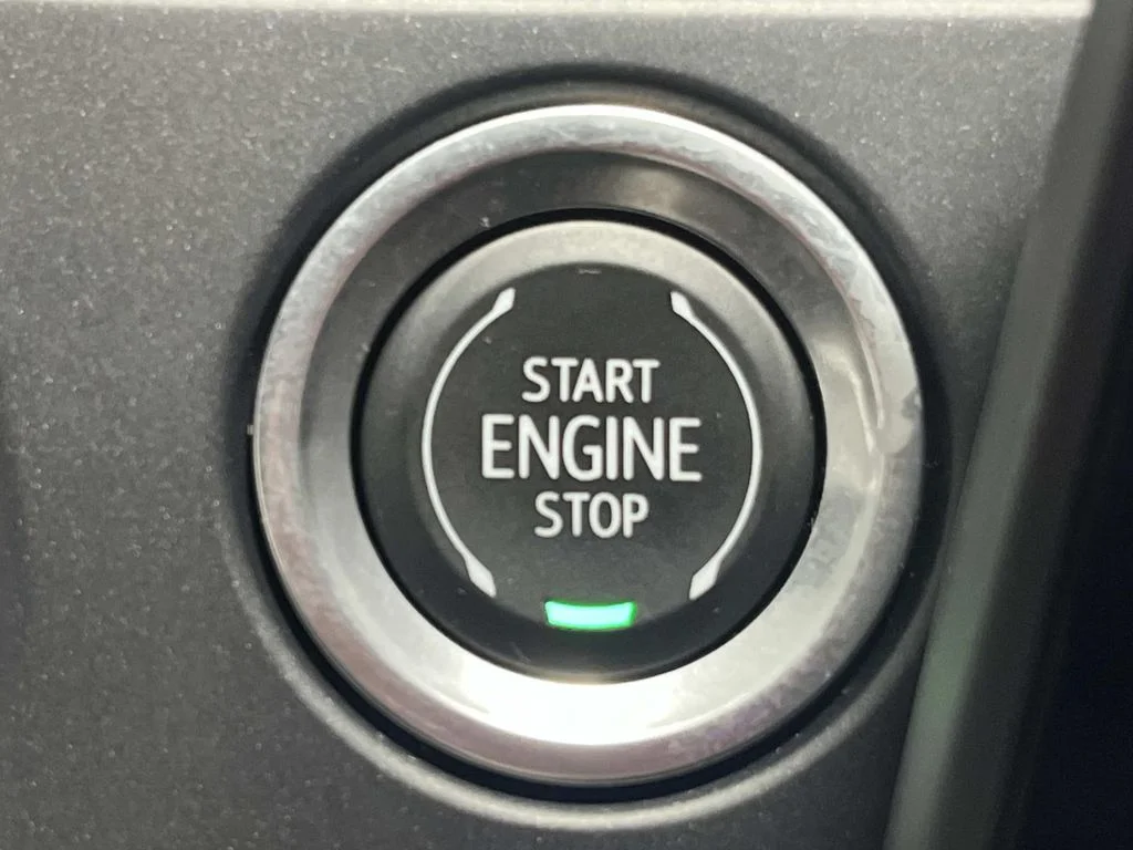 Used 2024 Black Chevrolet 2LT image 23