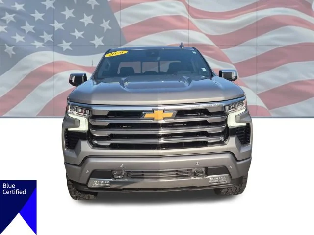 Used 2026 Gray Chevrolet High Country image 8