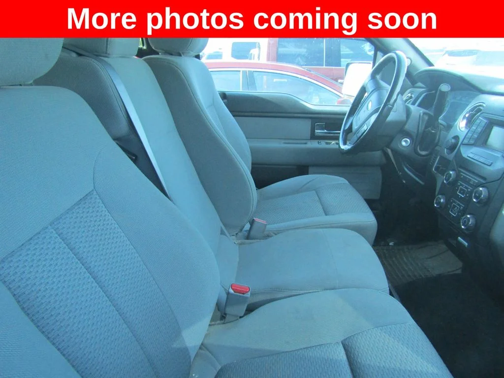 Used 2014  Ford Limited image 11
