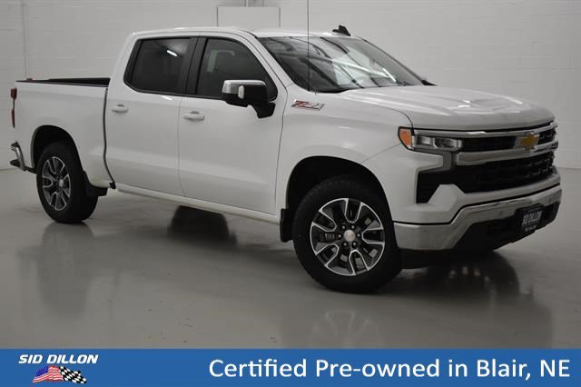 Used 2025 Summit White Chevrolet LT image 12