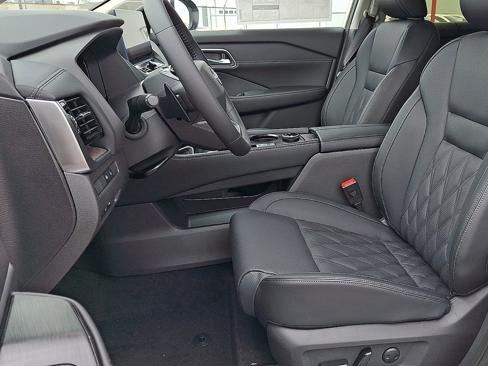 New 2026 Champagne Silver Metallic Nissan Platinum image 7