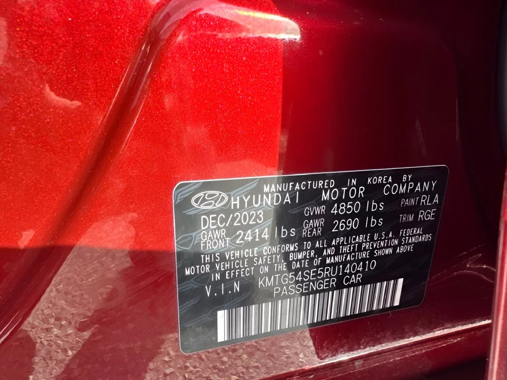 Used 2024 Red Genesis 3.3T Sport Advanced image 31