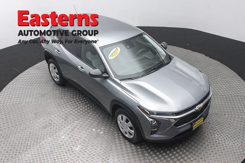 Used 2024 Gray Chevrolet LS image 3