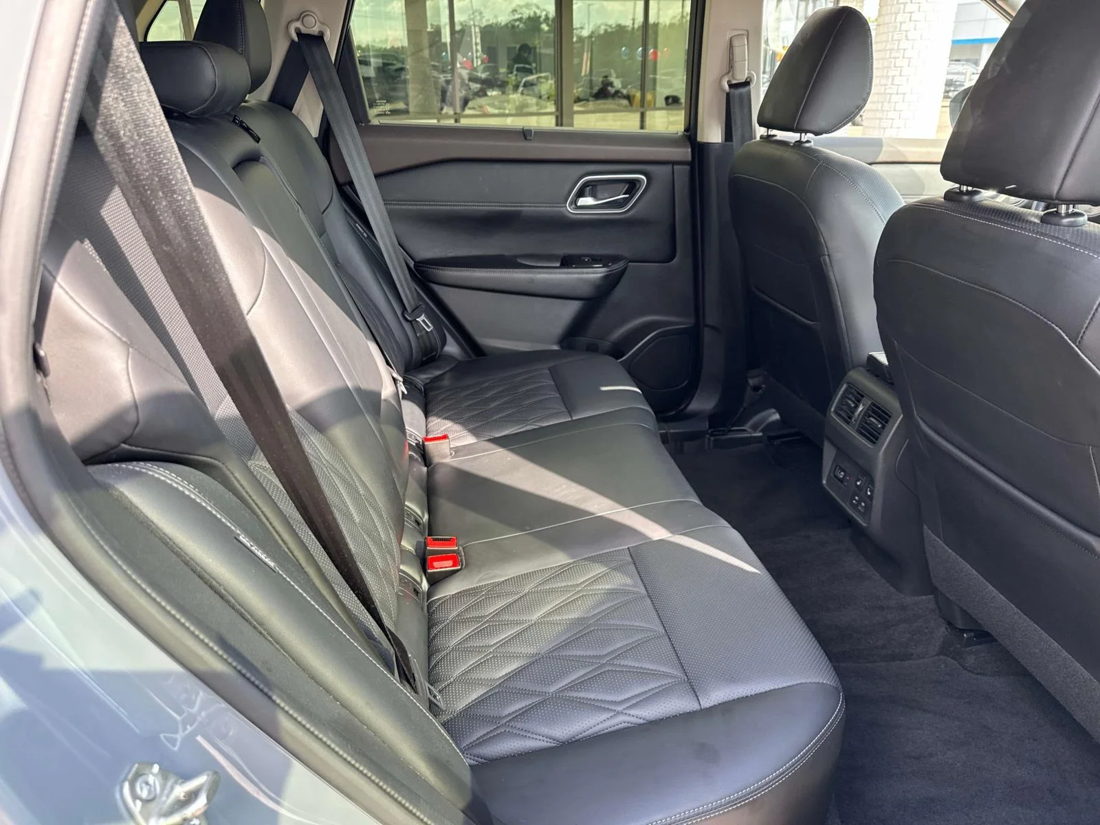 2023 Nissan Rogue Platinum - Photo 9