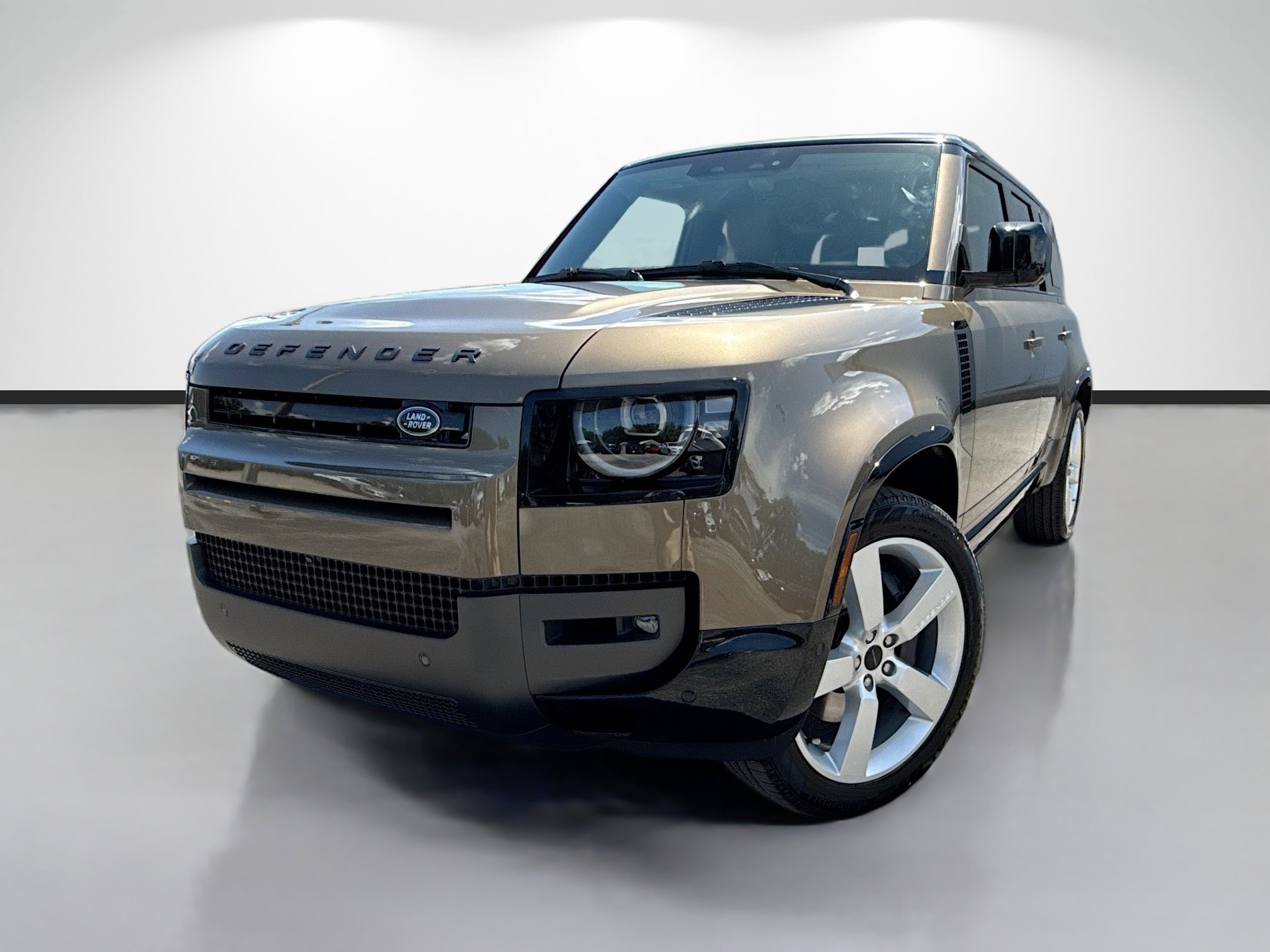 New 2026 Gondwana Stone LAND ROVER X-Dynamic SE image 1