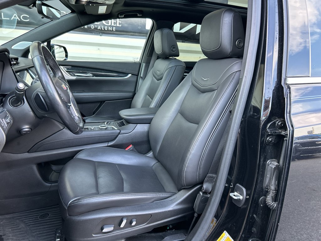 Used 2022 Stellar Black Metallic Cadillac AWD Premium Luxury image 10