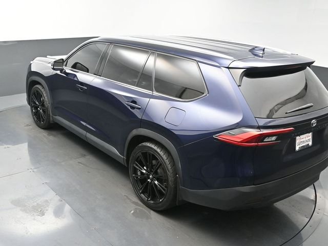 Used 2024  Toyota XLE image 44