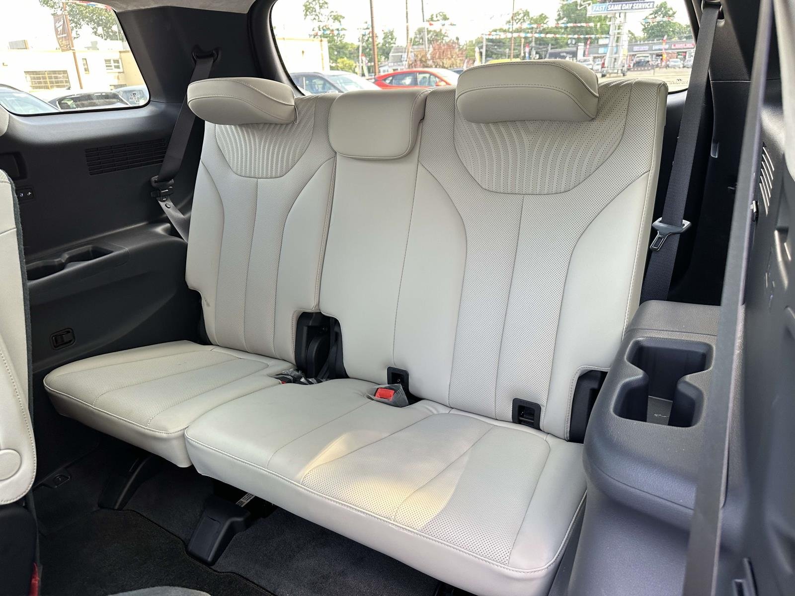 Certified Used 2025 White Hyundai Calligraphy image 19