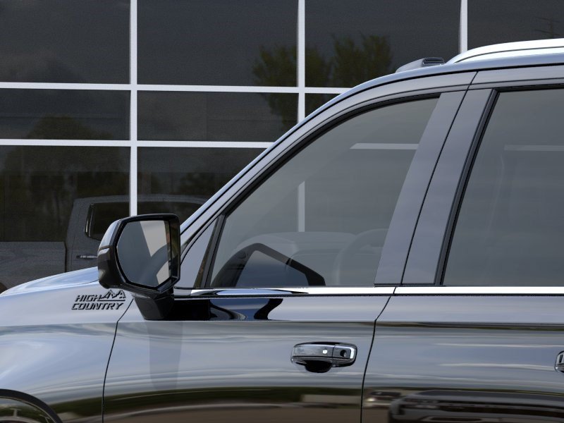 2026 Chevrolet Suburban High Country - Photo 12