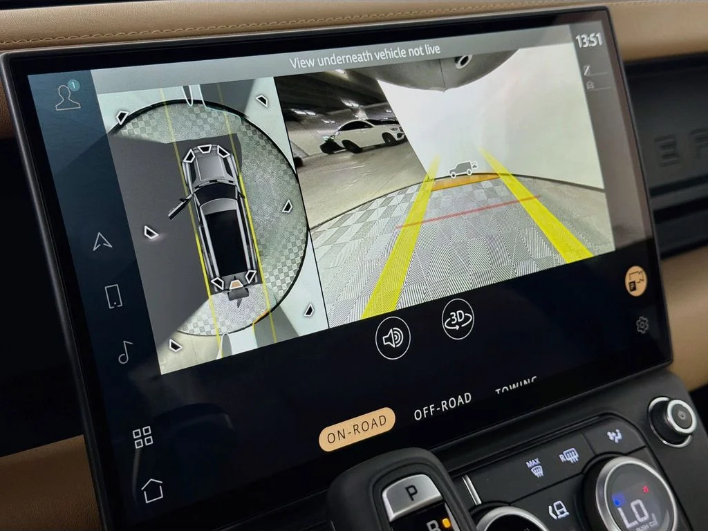 New 2026 Fuji White Land Rover X-Dynamic SE image 14