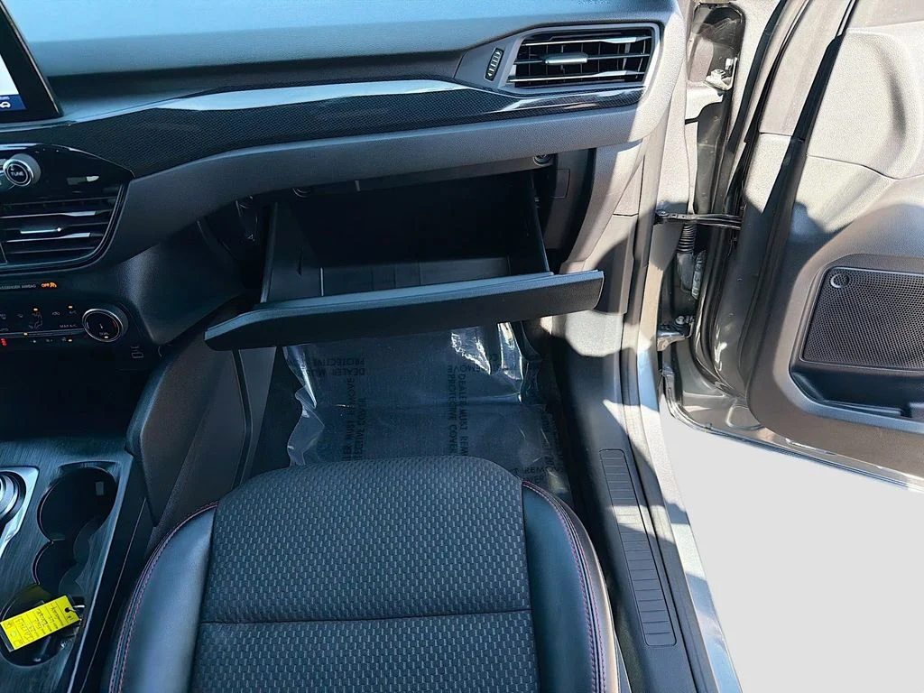 2023 Ford Escape ST-Line - Photo 17