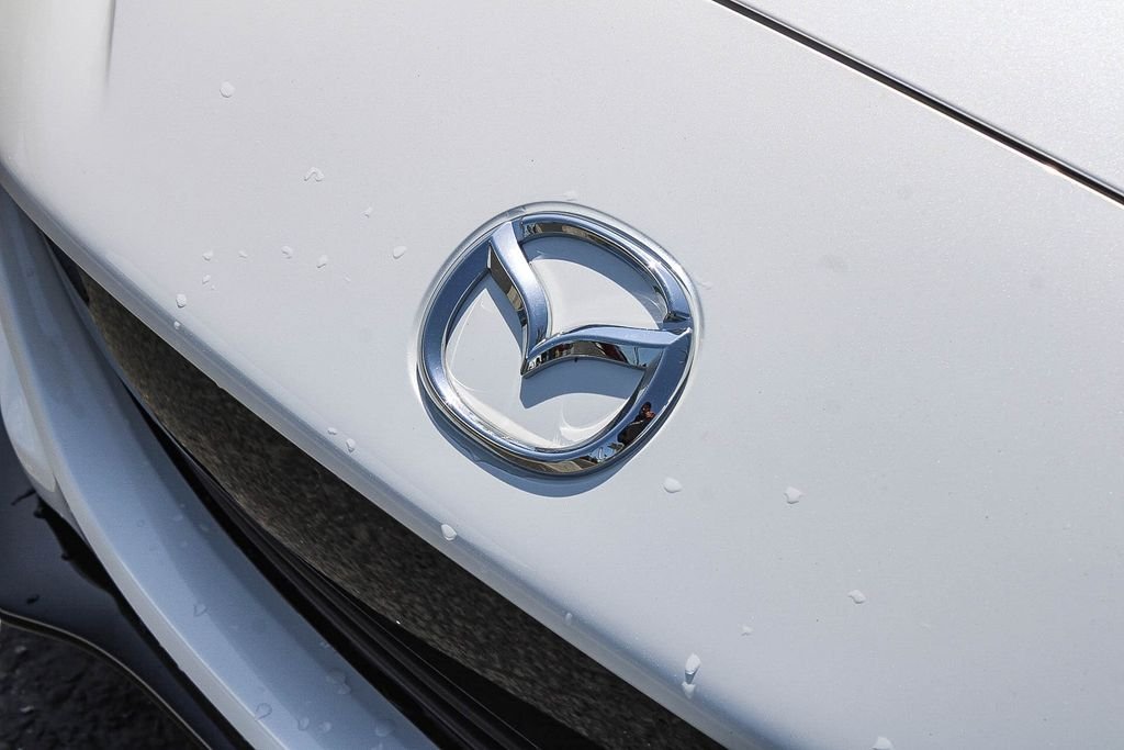 New 2026 Snowflake White Pearl Mazda Club image 9
