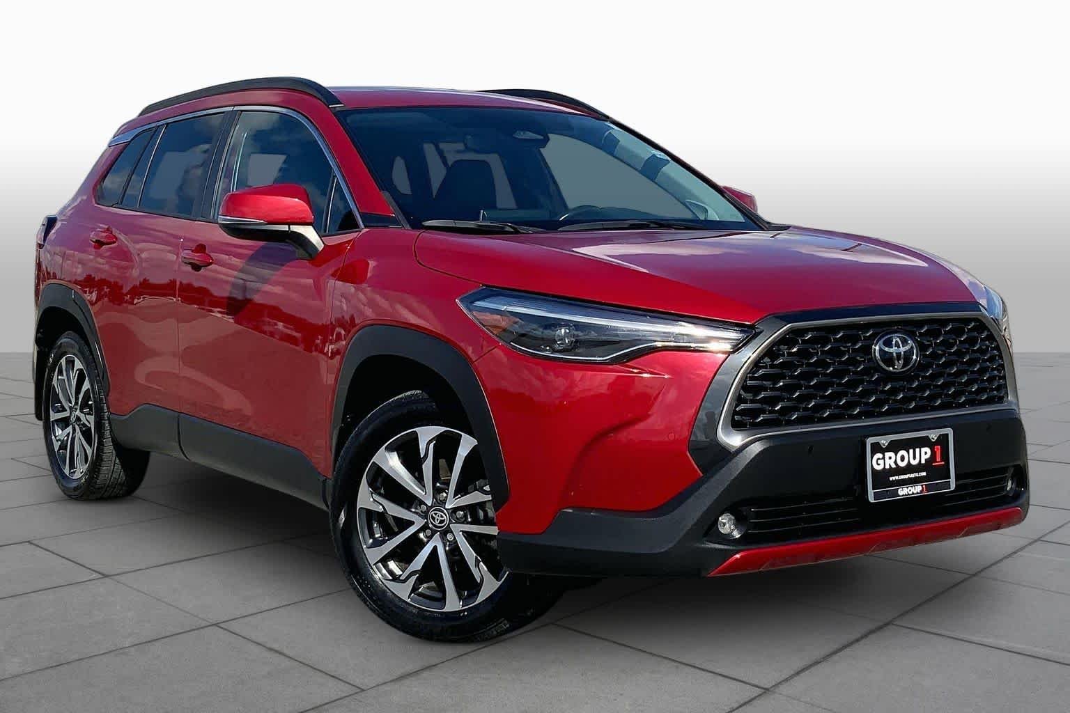 Used 2023 Barcelona Red Metallic Toyota XLE image 3