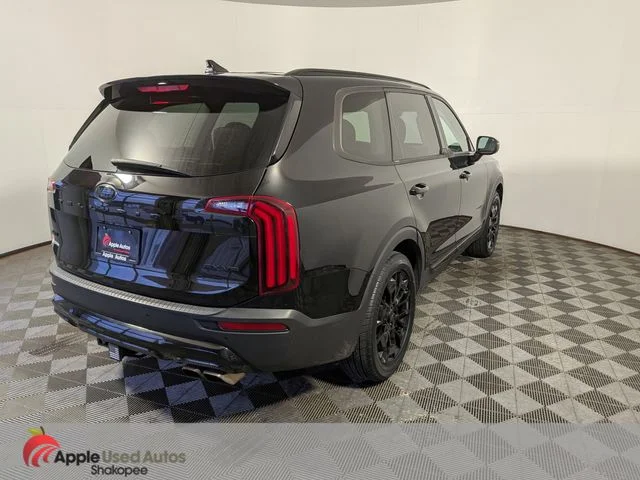 Used 2021 Black Kia EX image 5