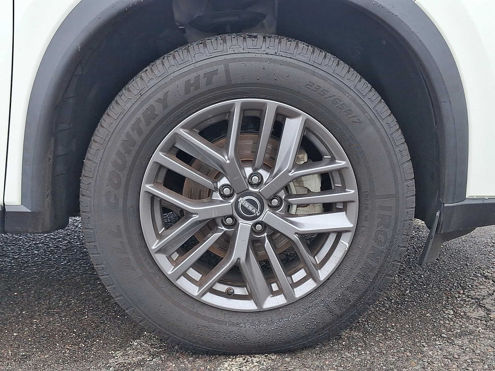 Used 2024 White Nissan S Intelligent AWD image 8
