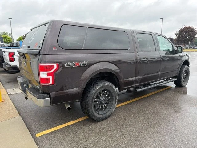Used 2018 Black Ford XLT image 5