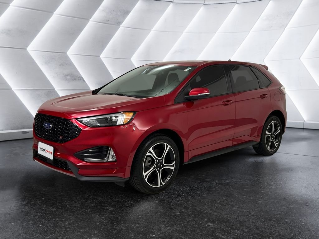 Used 2023 Red Ford ST image 3