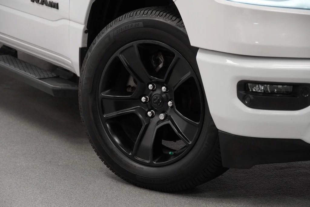 Used 2020 White Ram Big Horn/Lone Star image 8