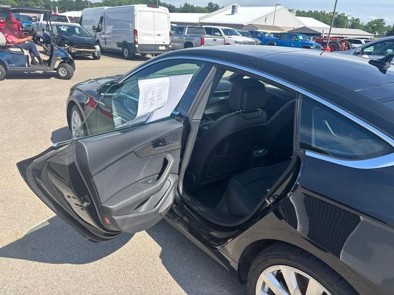 Used 2018 Black Audi 2.0T Premium Plus image 12