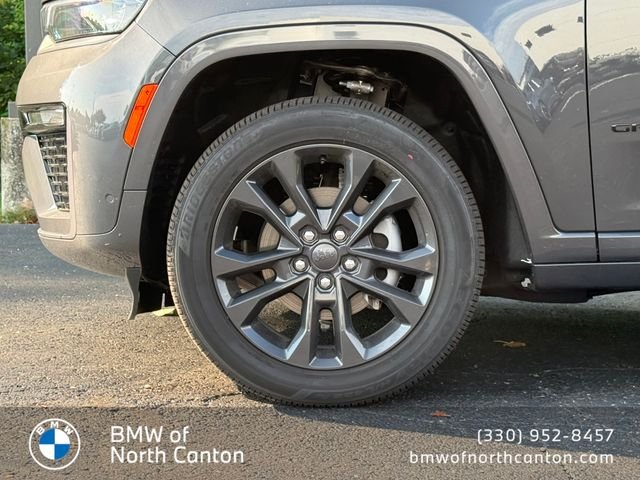 Used 2026 Gray Metallic Jeep Limited Reserve image 8