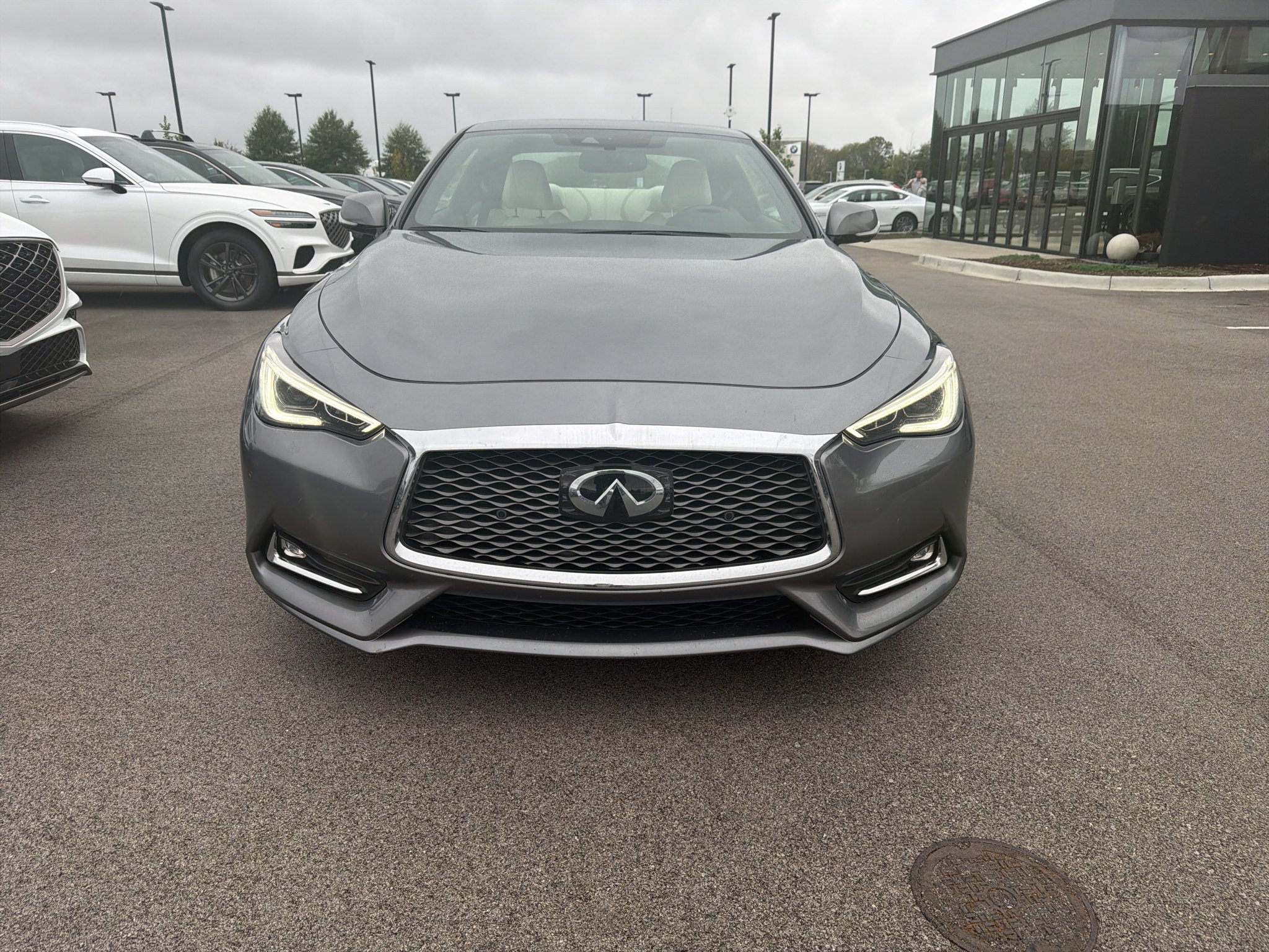 Used 2018 Graphite Shadow INFINITI SPORT image 2
