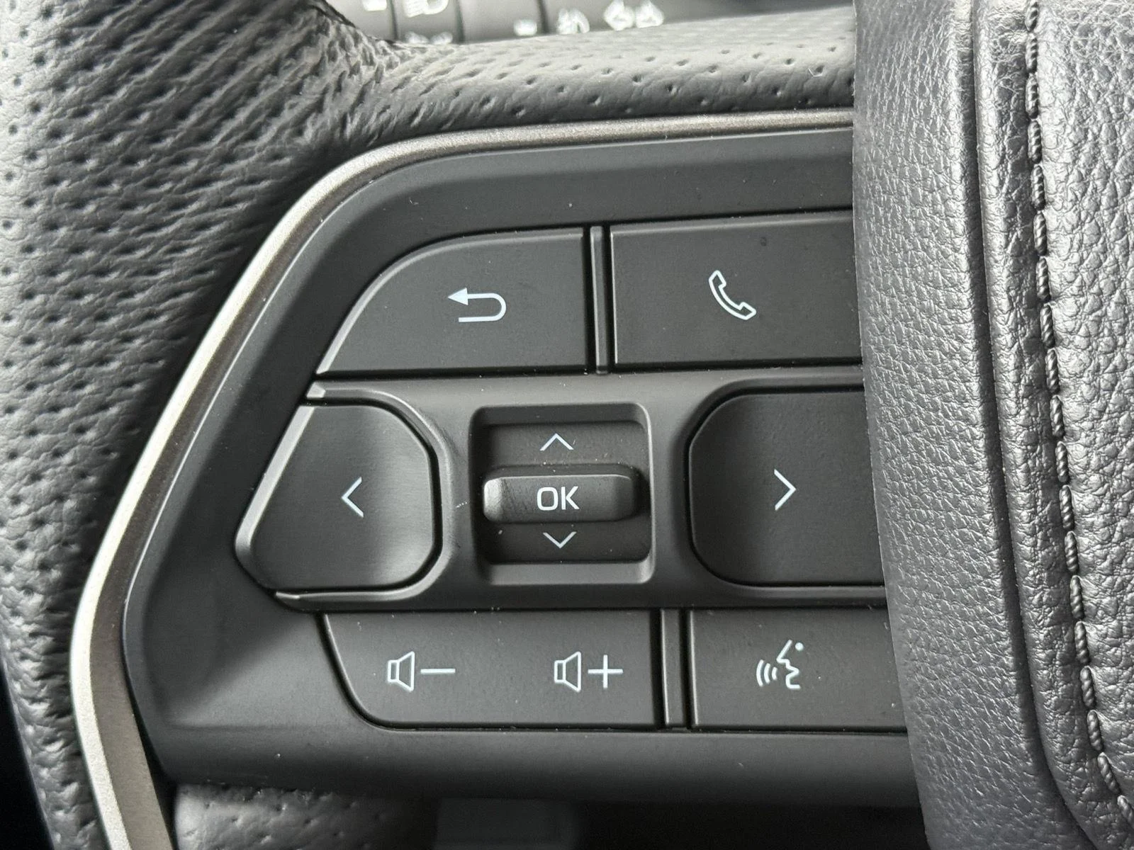 Used 2026 Ice Cap Toyota TRD Sport image 19