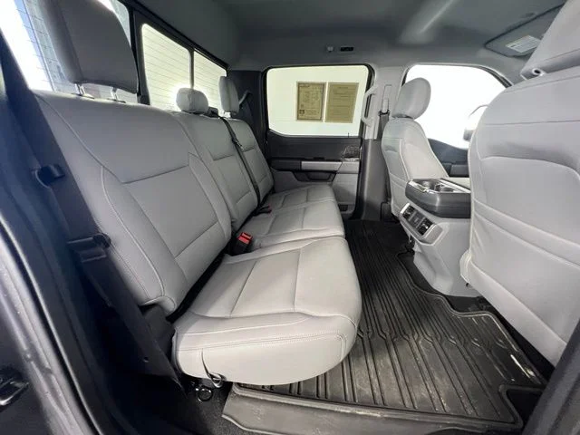 Used 2023 Gray Ford XLT image 36