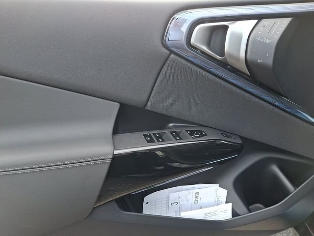 New 2026 Black Sapphire Metallic BMW 30 xDrive image 10