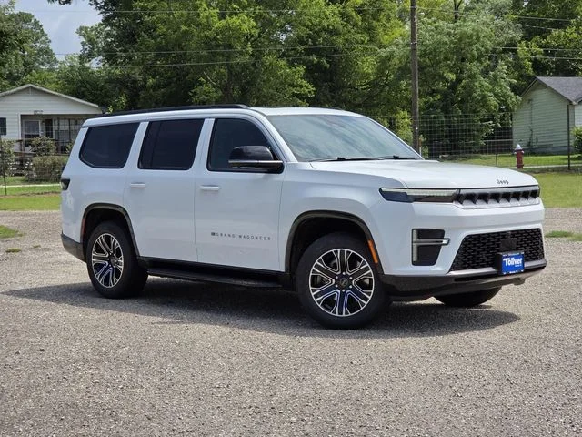 New 2026 Bright White Clear-Coat Exterior Paint Jeep  image 2