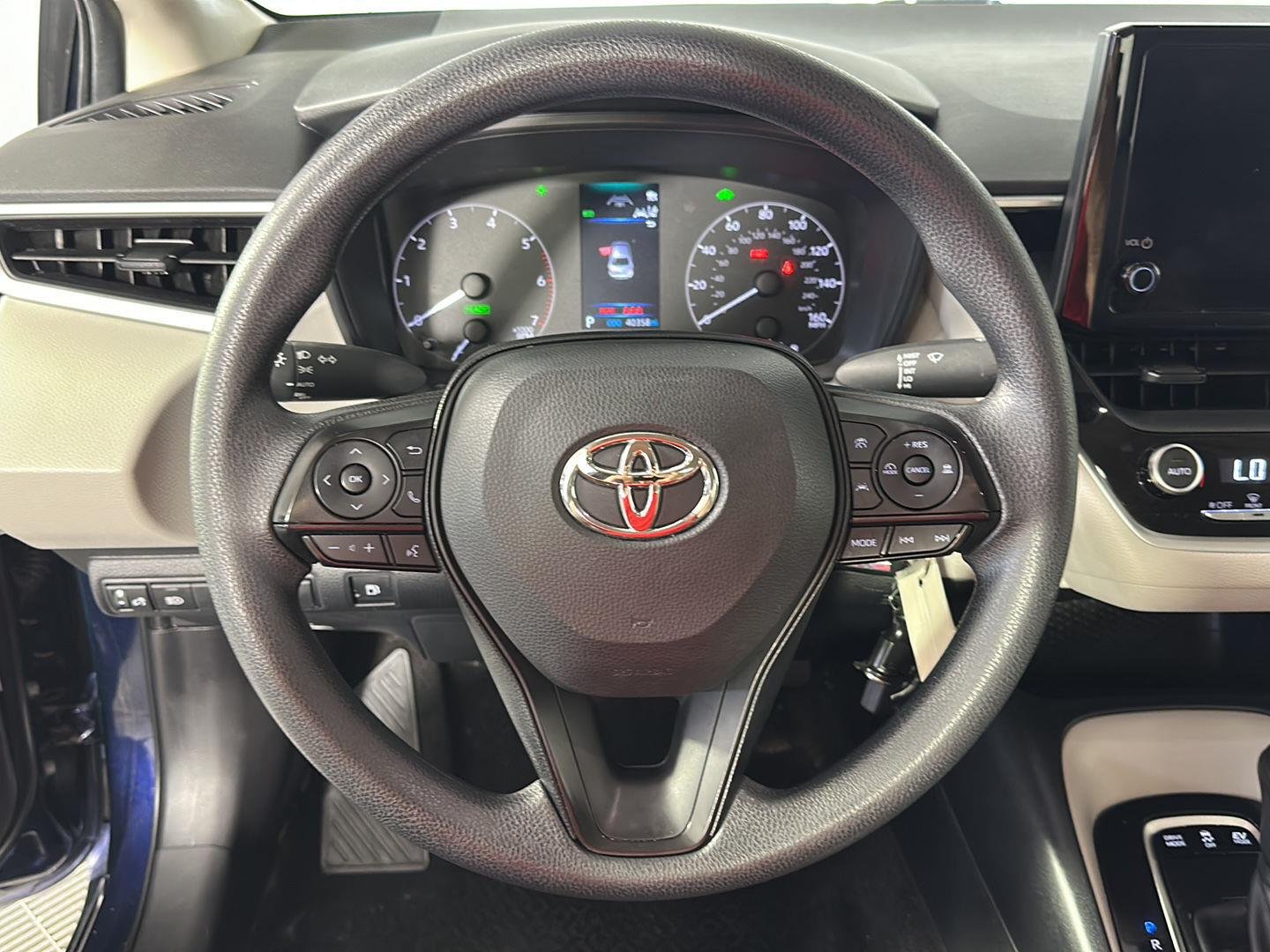 Certified Used 2025 Blueprint Toyota Hybrid LE image 9