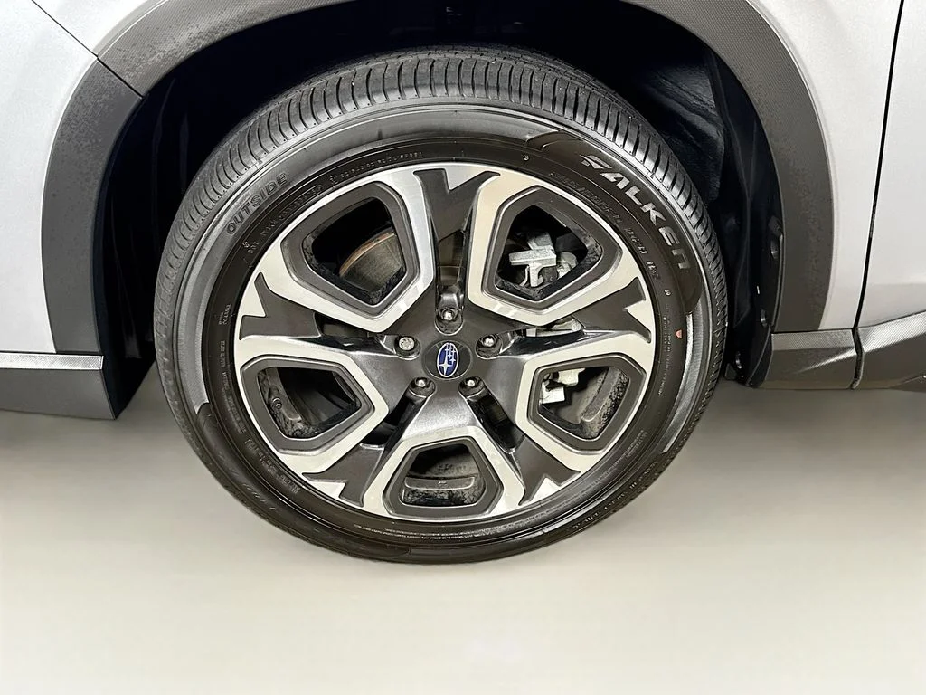 Used 2026 Silver Subaru Limited image 43