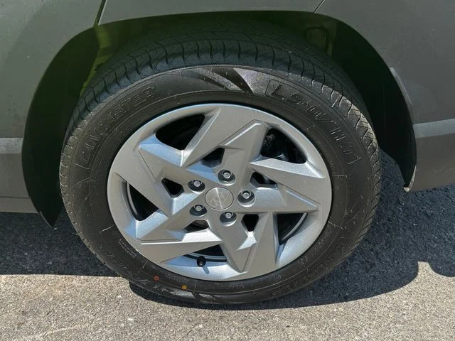 Certified Used 2024 Yellow Hyundai SE image 11