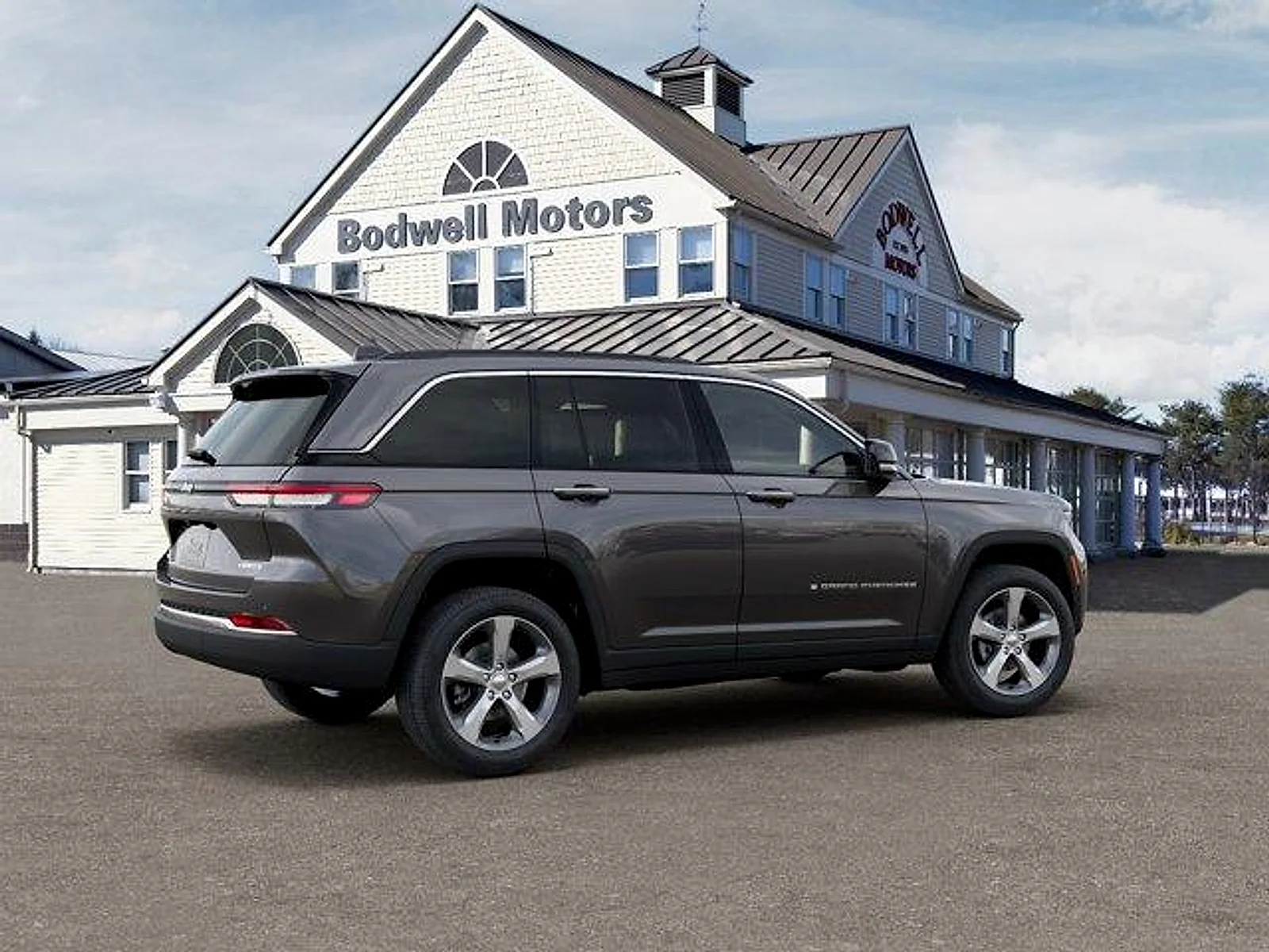 New 2026 Baltic Gray Metallic Clearcoat Jeep Limited 4x4 image 4