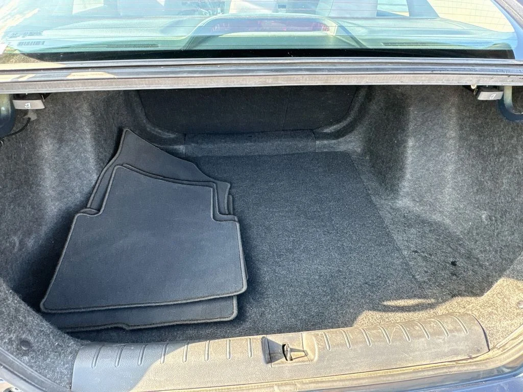 Used 2018 Blue Honda EX image 28