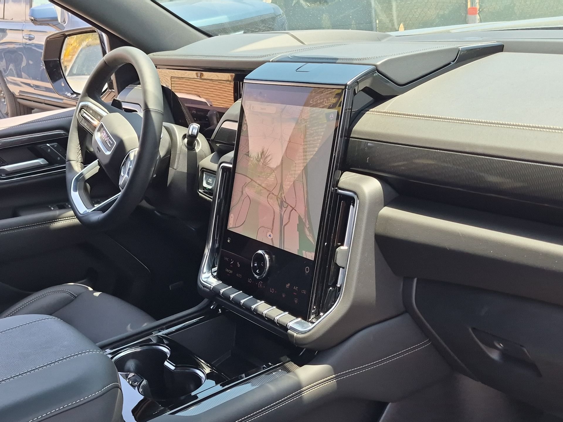 2026 GMC Yukon XL Elevation - Photo 30