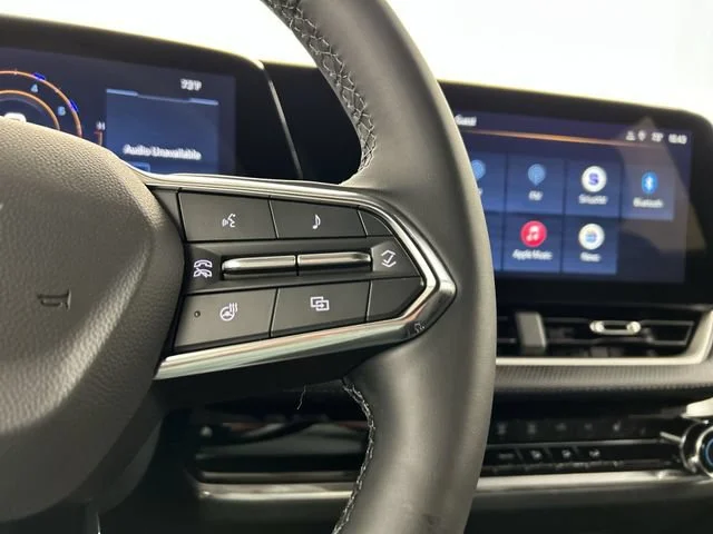2027 Chevrolet Equinox LT - Photo 12