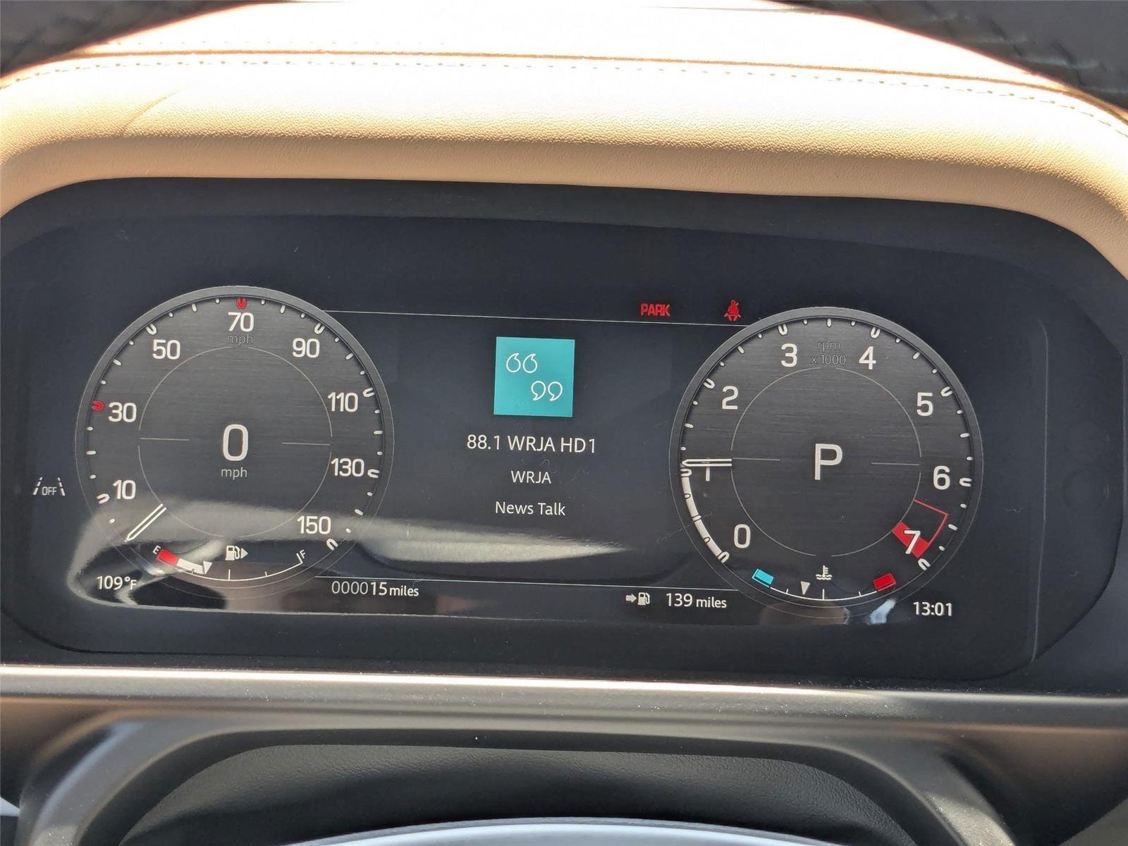 New 2026 Fuji White Land Rover X-Dynamic SE image 16