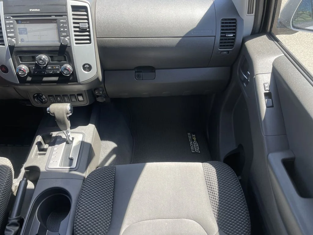 Used 2019 Gun Metallic Nissan PRO-4X image 12