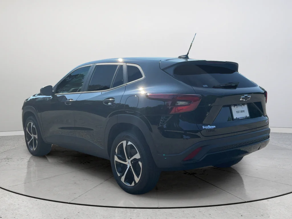 2026 Chevrolet Trax RS - Photo 7