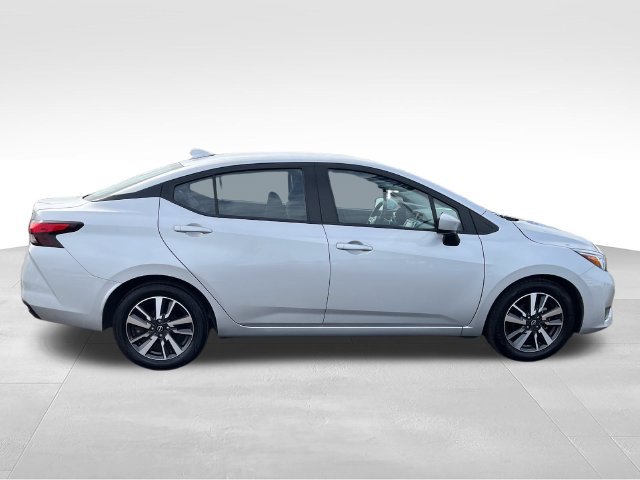 Used 2024 Silver Nissan 1.6 SV image 6