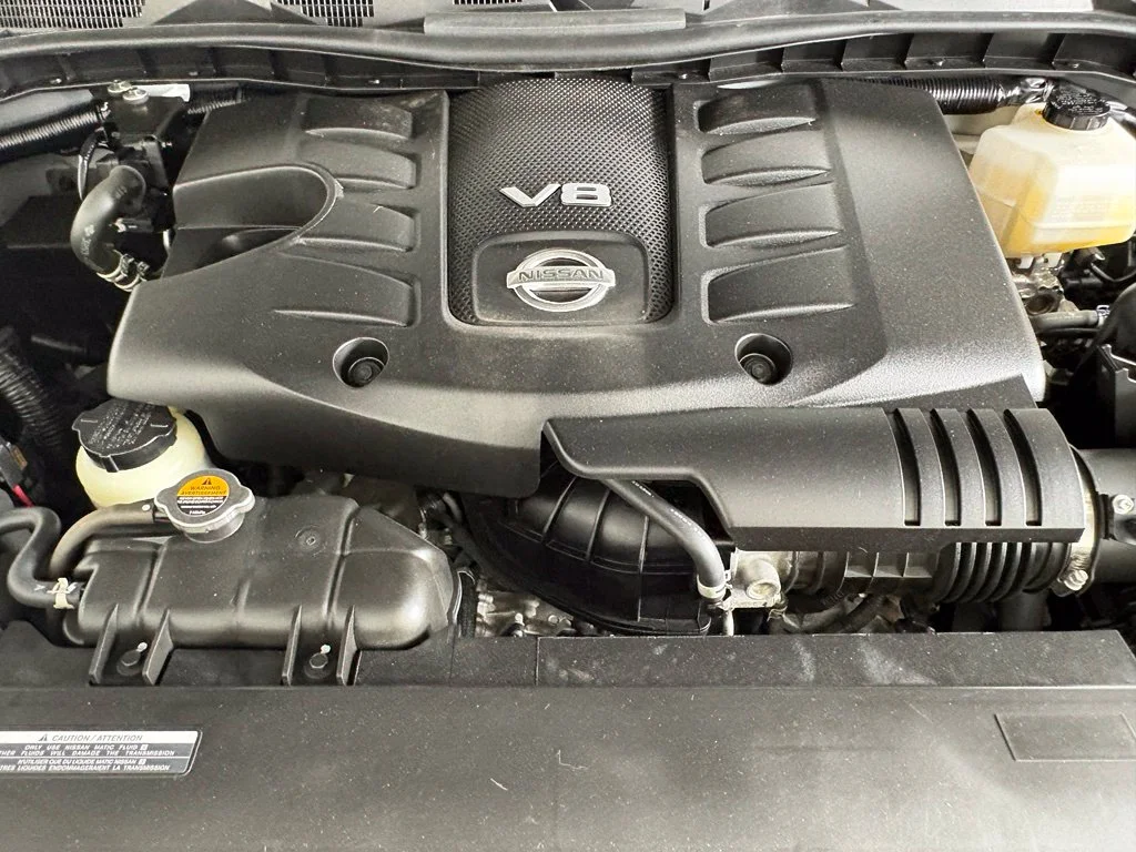 Used 2024 Silver Nissan SL image 43