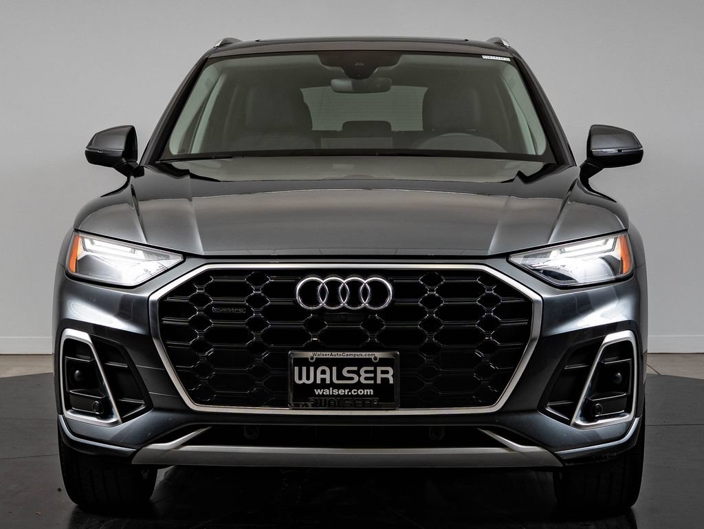 Used 2023 Daytona Gray Pearl Audi 45 S line Premium image 2