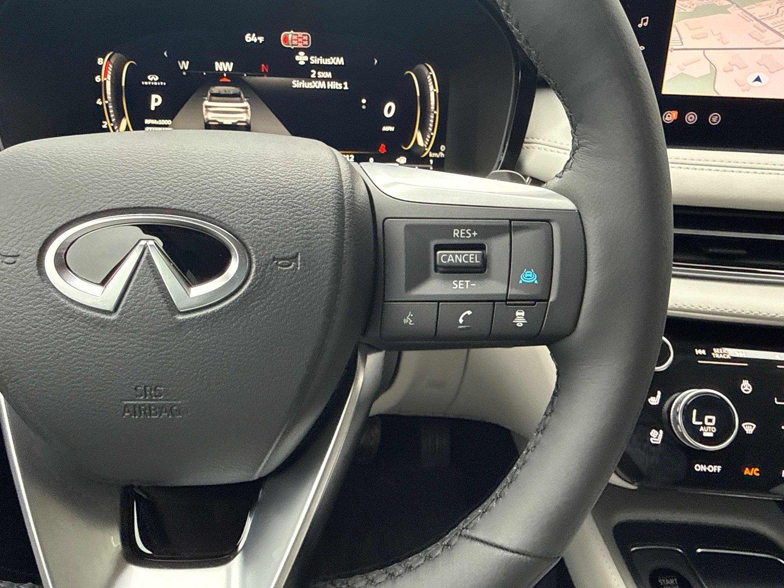 New 2027 RADIANT WHITE INFINITI Luxe FWD image 19