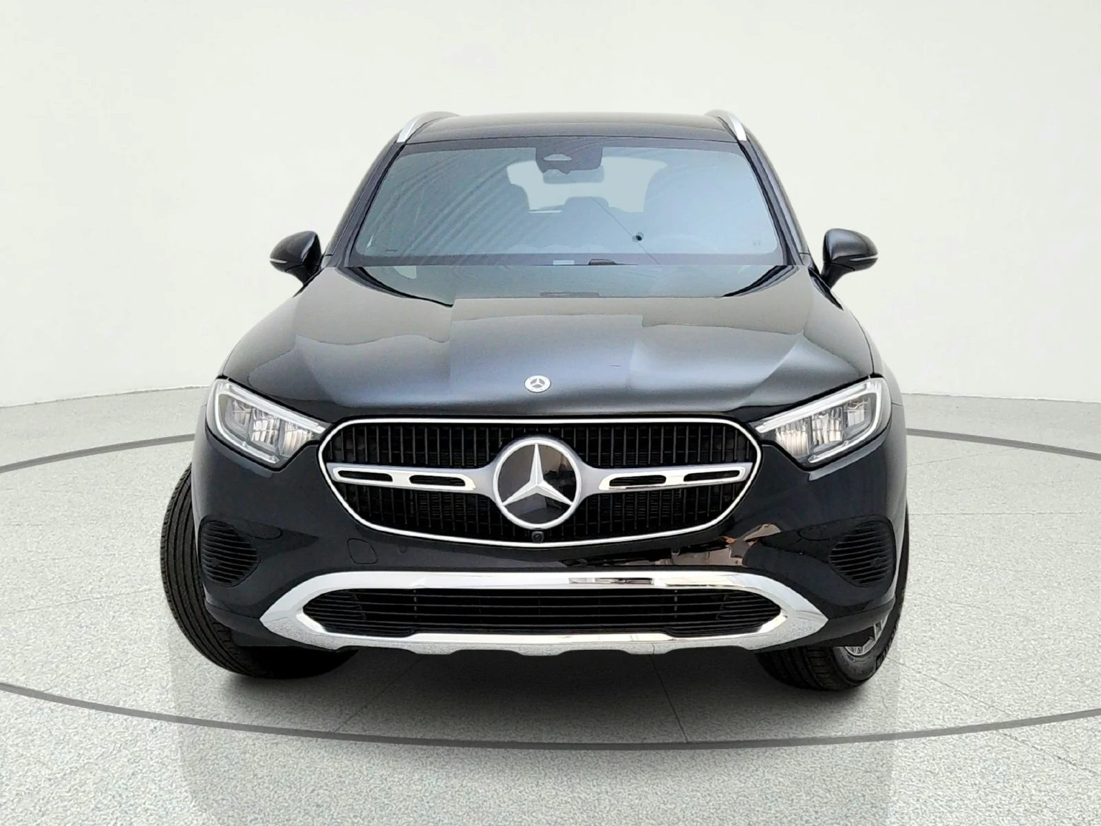 Certified Used 2025 Black Mercedes-Benz GLC 300 image 3