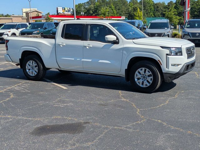 2022 Nissan Frontier SV